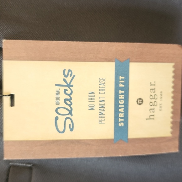 Haggar Original Slacks.. Straight Fit - Picture 2 of 5